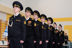 Сергей Кравцов провел для петербургских школьников открытый урок по основам безопасности и защиты Родины